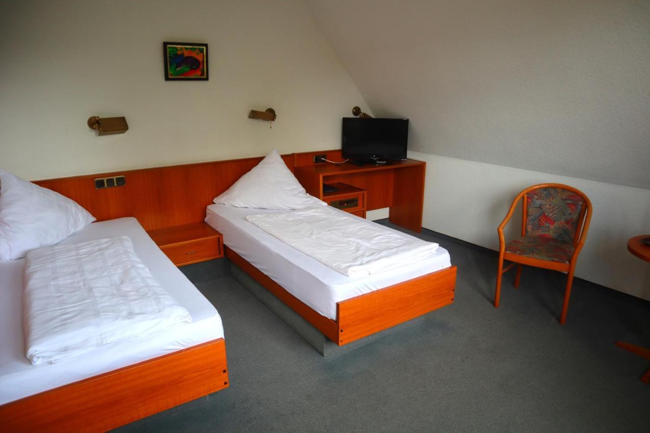 Pension Zur Harburg Hotel Uslar Ngoại thất bức ảnh