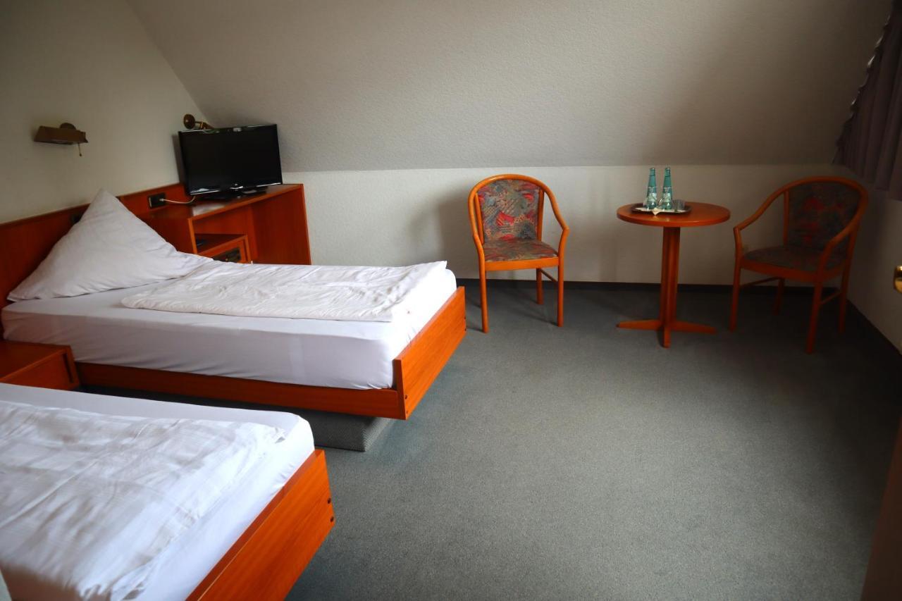 Pension Zur Harburg Hotel Uslar Ngoại thất bức ảnh